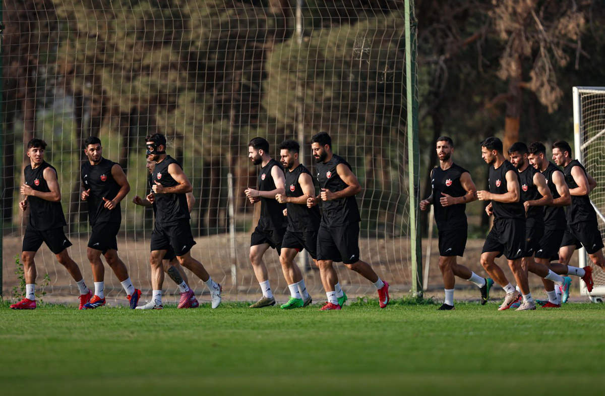 درگیری و زد خورد در رختکن پرسپولیس! ماجرا چه بود؟