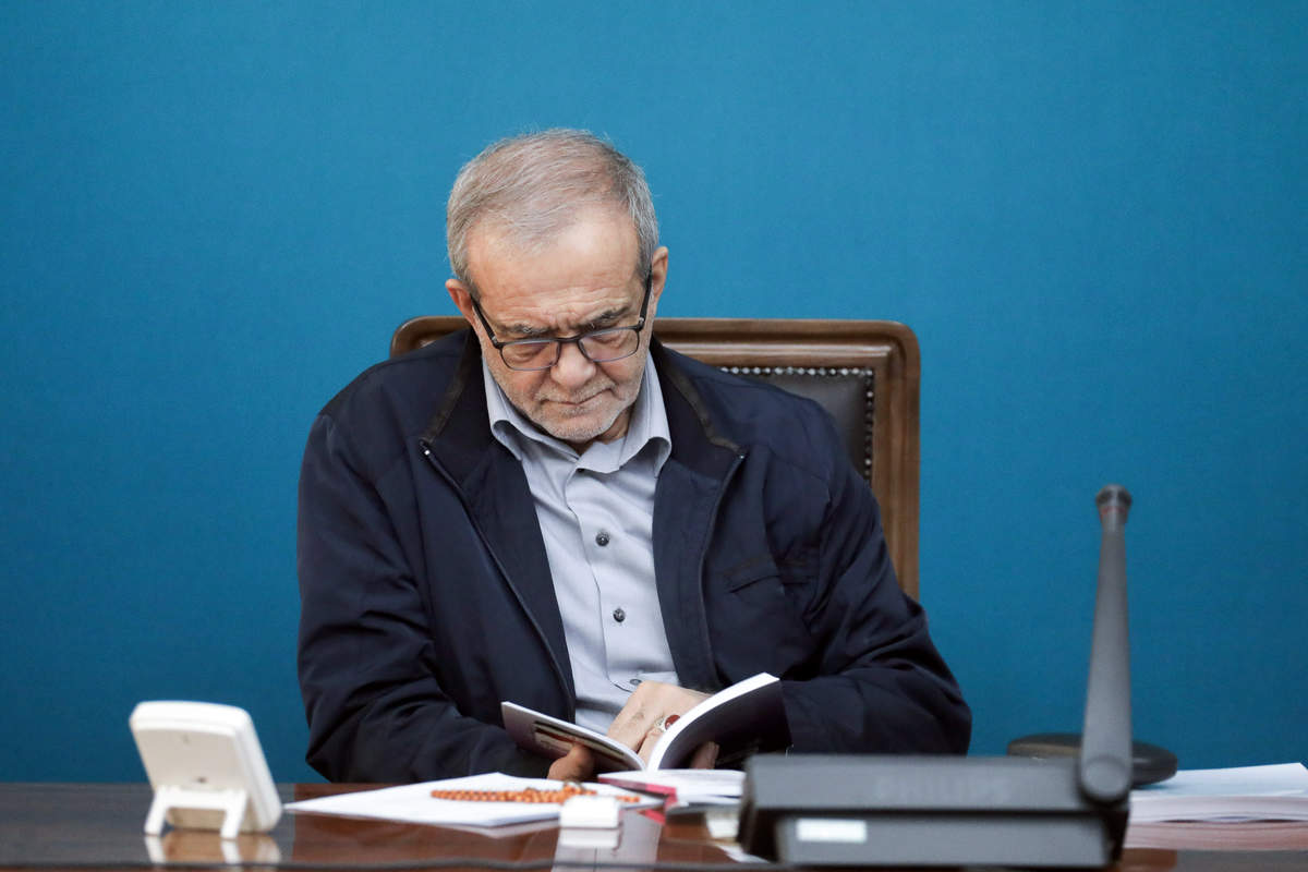 واکنش تند پزشکیان به تهدید تازه ترامپ: هشدار جمهوری اسلامی به هر تجاوز احتمالی